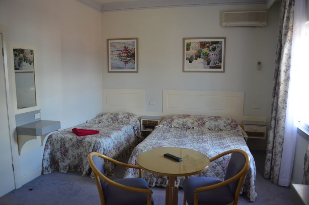 Moruya Monarch Hotel Dış mekan fotoğraf