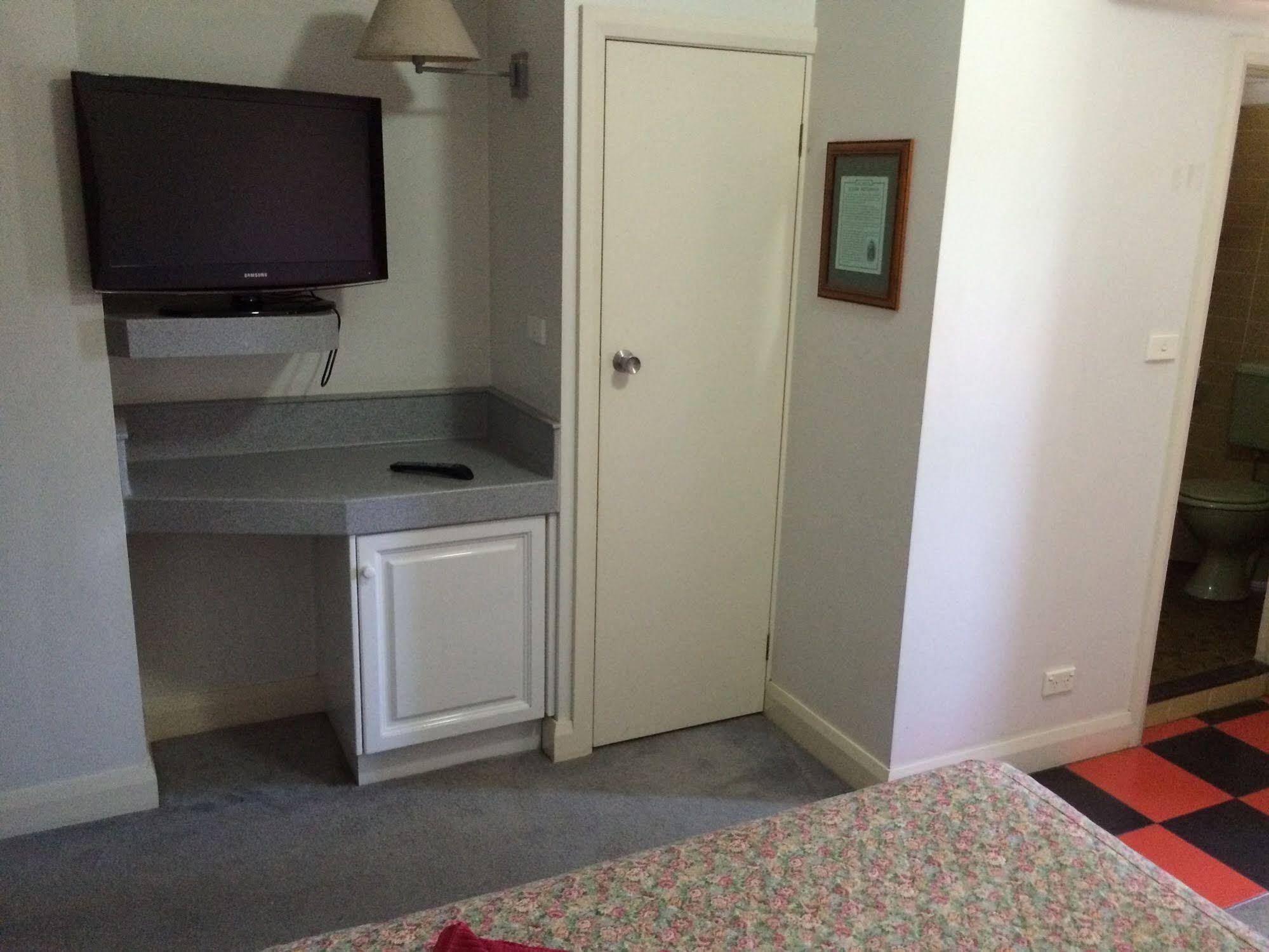 Moruya Monarch Hotel Dış mekan fotoğraf